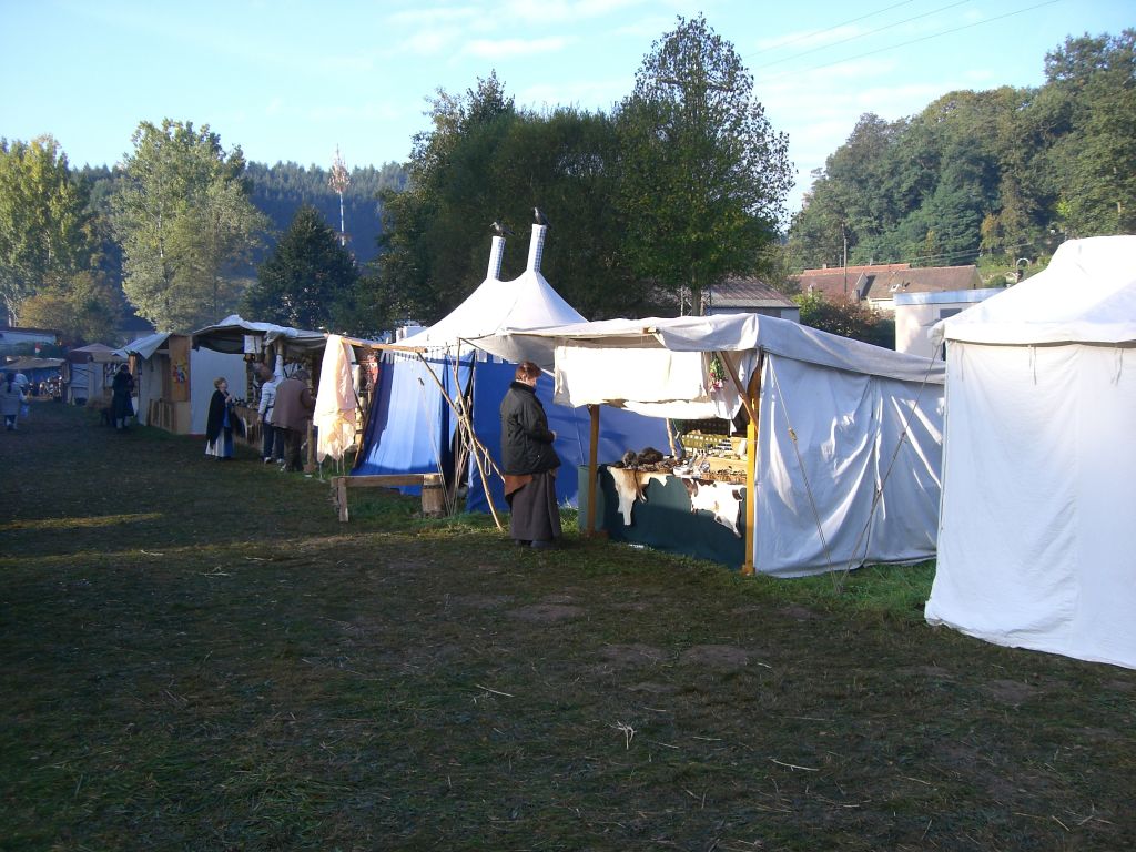 Erste Sonnenstrahlen Sonntag morgen